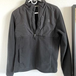 Northface Mens Half zip